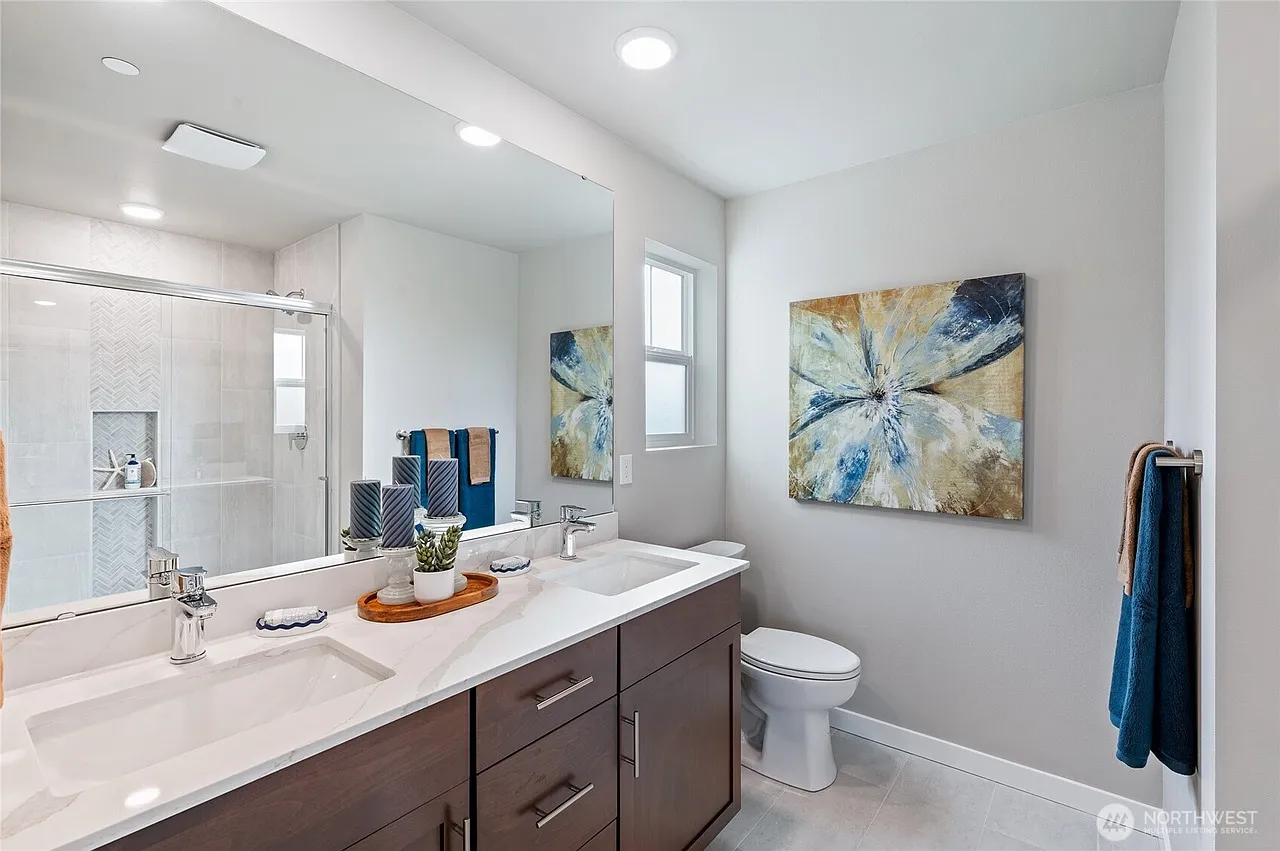4 bed, 1646 sqft, $1,100 — Photo 3