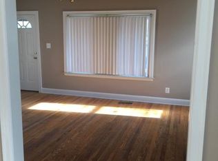 211 Poplar St, Wyandotte, MI 48192