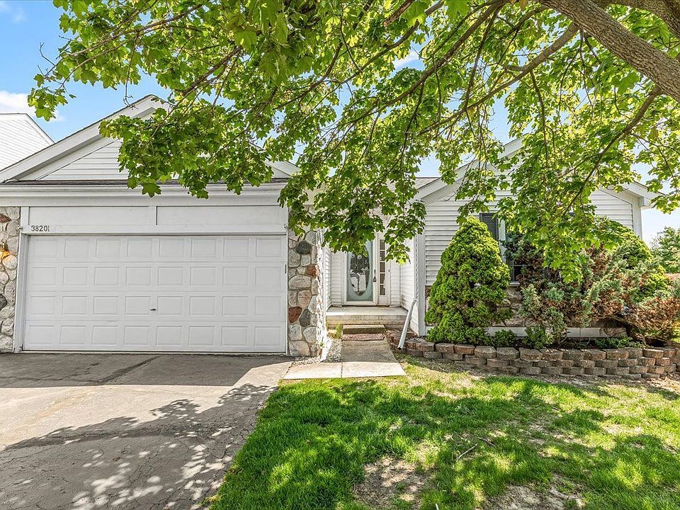 1st image of 38201 N Miller Cir