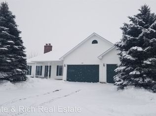 1250 Omega Circle Dr, Dekalb, IL 60115