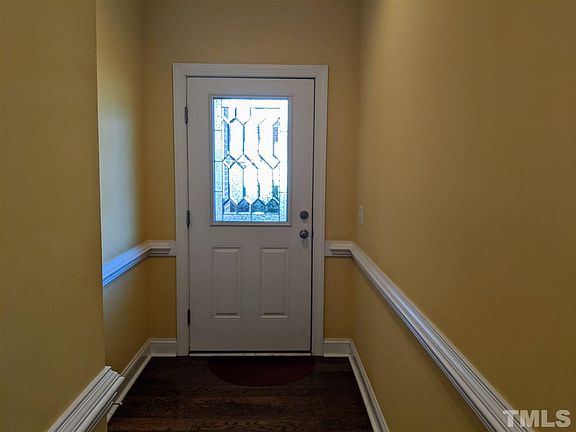 4th image of 128 Chafin Pl