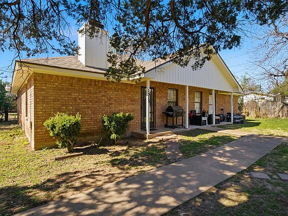 3rd image of 1507 McFerrin Ave #9