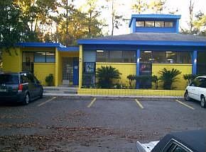 1st image of 715 NW 10th St