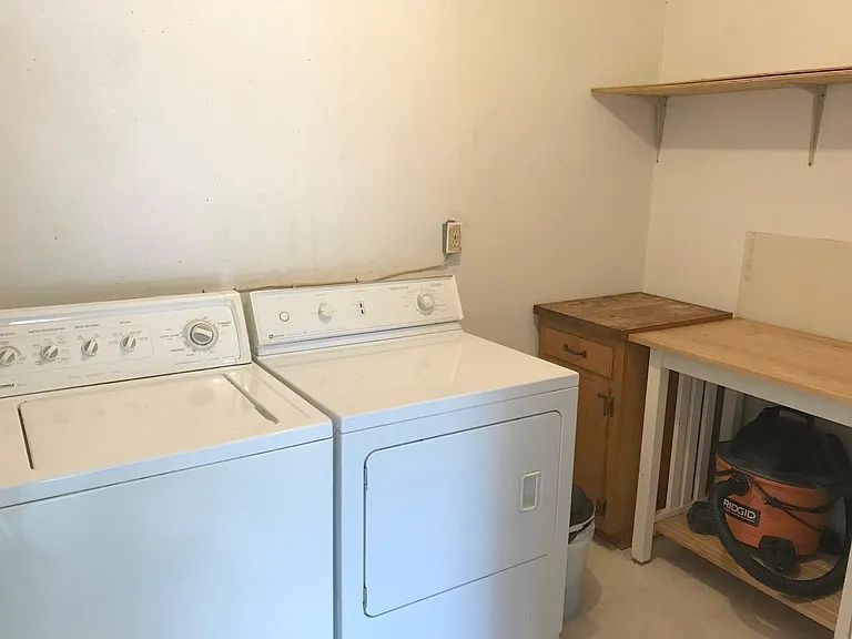 1607 Larkwood Dr — Photo 18