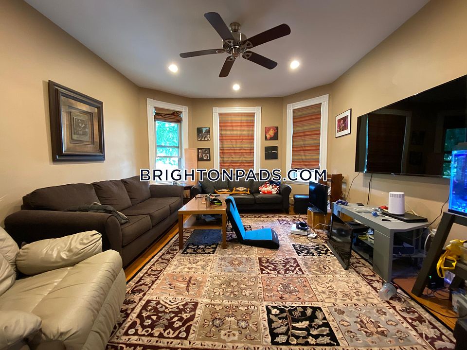 1st image of 70-72 Leicester St