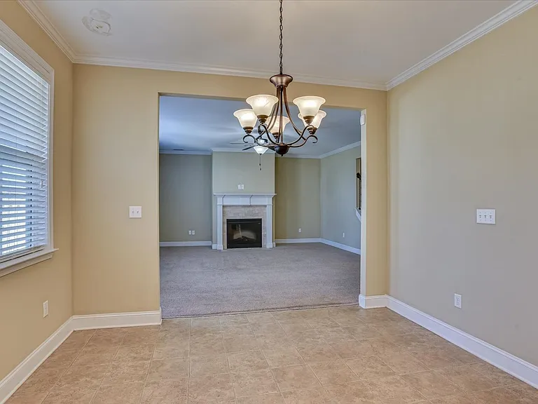 5515 Meghan Ln — Photo 12