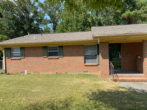 1517 Grape St NW #1519, Cullman, AL 35058