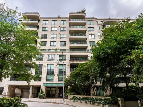 20 Scrivener Sq #607, Toronto, ON M4W 3X9