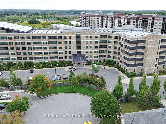 2nd image of 7400 Markham Rd #615