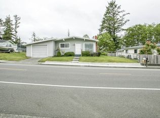 6182 Humboldt Hill Rd, Eureka, CA 95503