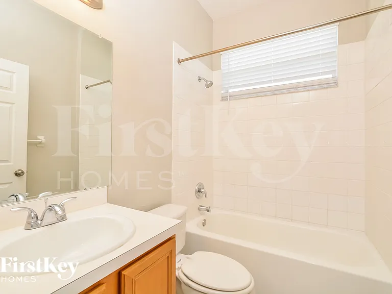 14330 Estrella Dr — Photo 13