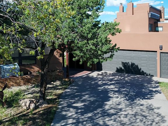 3rd image of 700 Totavi St