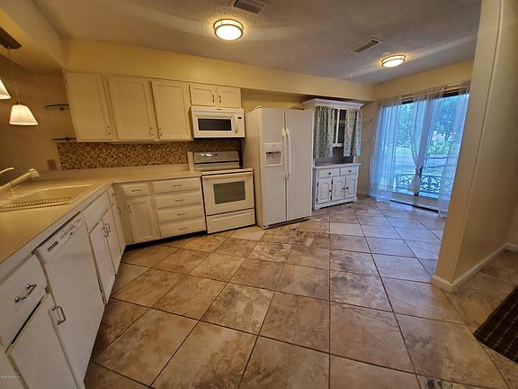2nd image of 6212 Lake Tahoe Dr #6212