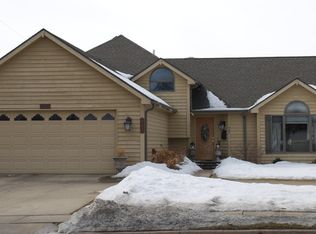 707 N Midland Ave, Joliet, IL 60435