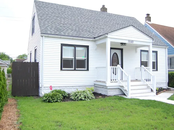 1040 177th St, Hammond, IN 46324