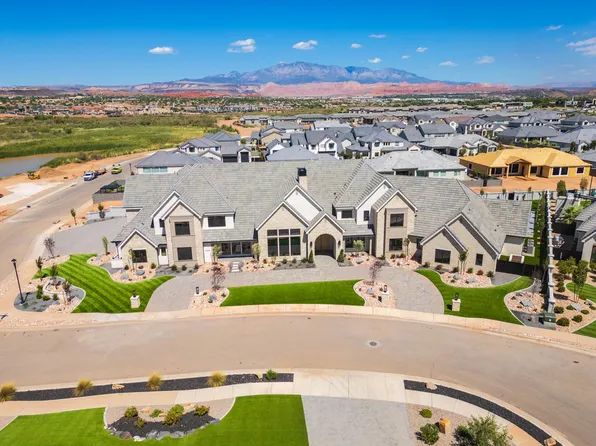 2585 E Waters Edge Cir, Saint George, UT 84790