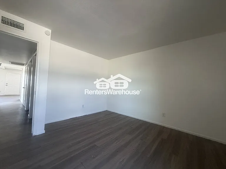 2652 N 43rd Ave #11D — Photo 9