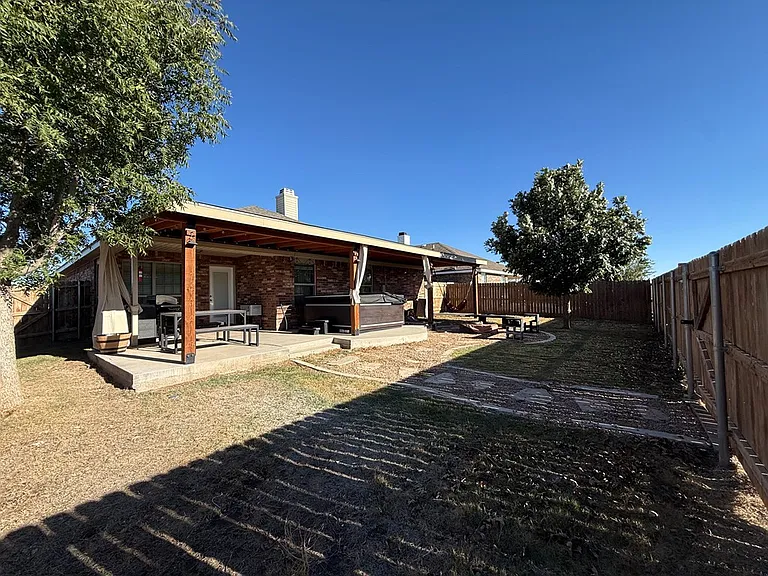 9915 Lamar Ave — Photo 28