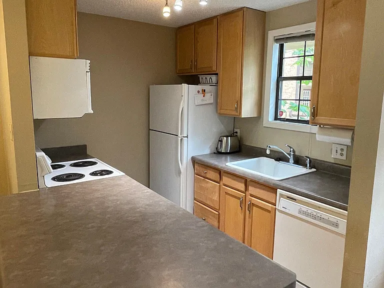 3000 Colorado Ave #H-132 — Photo 3