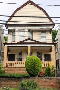 99 Randolph Ave, Jersey City, NJ, 07305