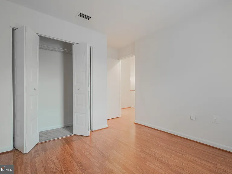 14167 Royal Oak Ln — Photo 26