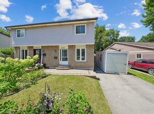 2320 Middlesmoor Cres, Burlington, ON L7P3X7