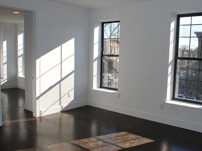 3021 Tilden Ave #1 — Photo 3