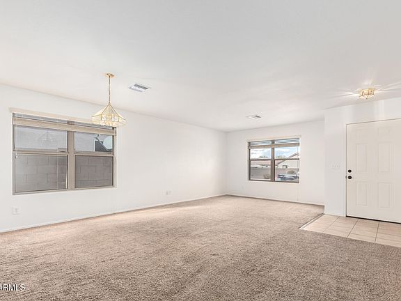 5th image of 541 W PRICKLY PEAR Drive
