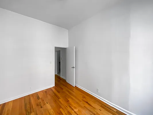 Rented by Keller Williams NYC | media 6