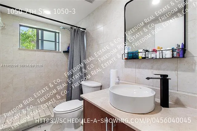 1050 7th St #3 — Photo 4