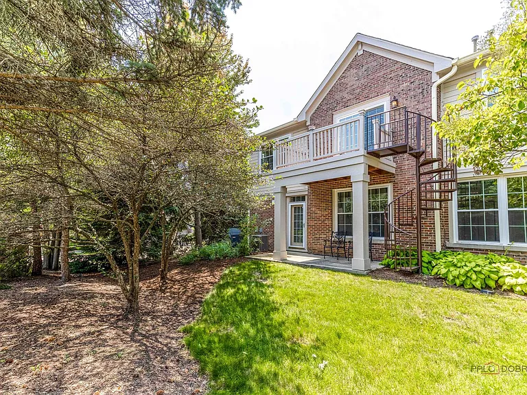 598 Harvey Lake Dr — Photo 21
