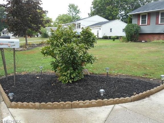 3rd image of 2486 Trentwood Dr SE