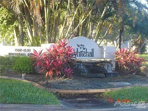 3rd image of 1502 Whitehall Dr APT 204