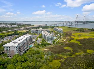 155 Wingo Way #455, Mount Pleasant, SC 29464