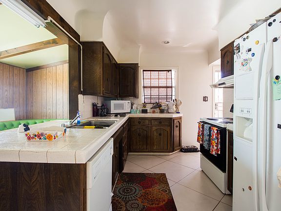 5th image of 3120 N Sierra Way