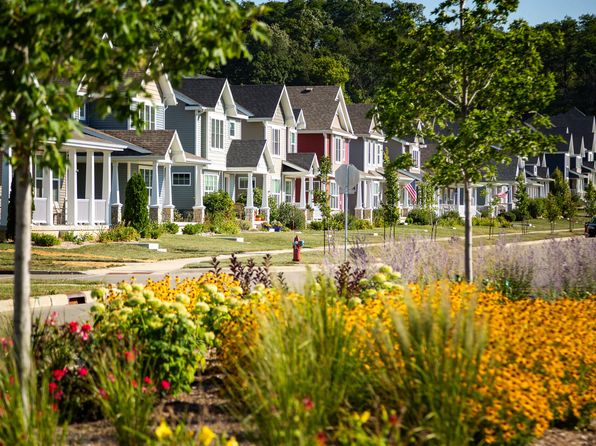 madison-wisconsin-353700159 picture