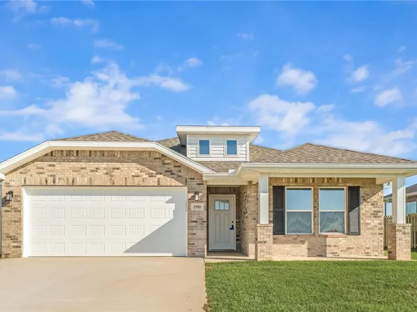 1900 Porter St, Pea Ridge, AR 72751