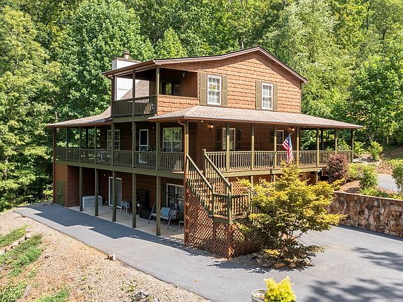 2nd image of 731 Gage Dr