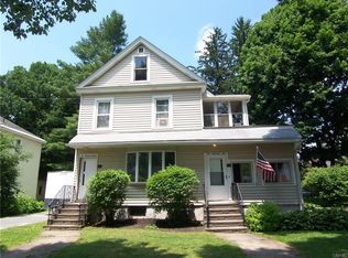 210 Cottage Pl, Oneida, NY 13421