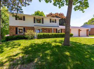 N82W7339 Pine St, Cedarburg, WI 53012