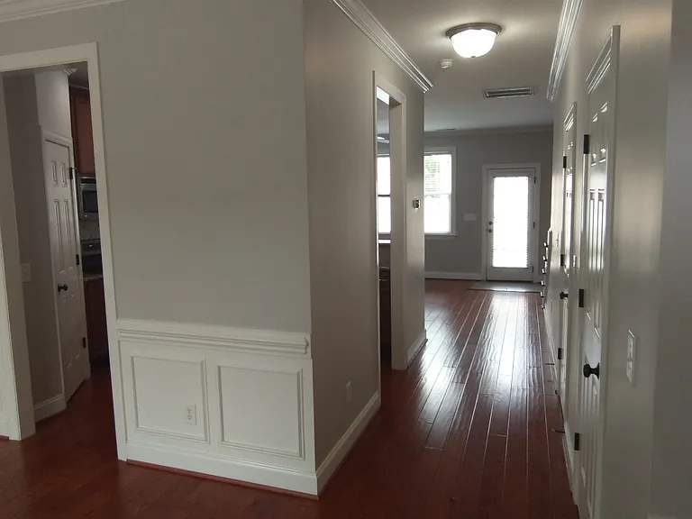 1022 Christopher Dr — Photo 4
