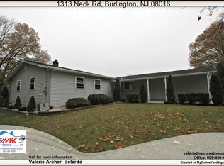1313 Neck Rd, Burlington, NJ 08016