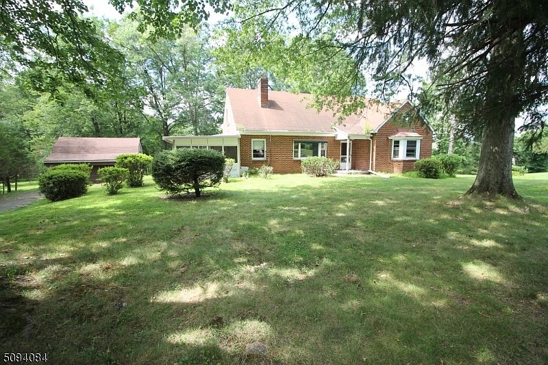 17 Lamington Rd, Whitehouse Station, NJ 08889 Zillow