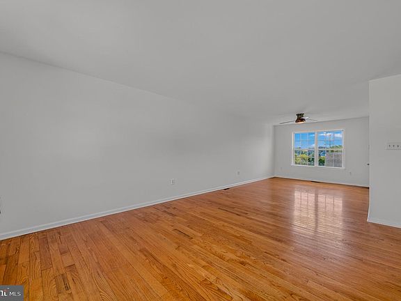 5th image of 1000 Jean Ave