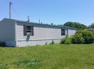 4 Bee Branch Ln, Pleasant Shade, TN 37145