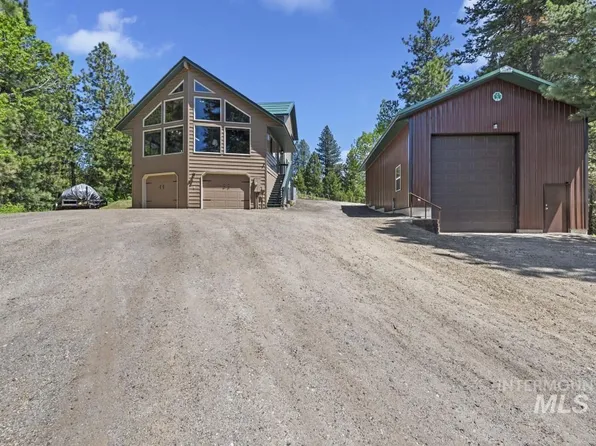 10416 Emma Loop, Cascade, ID 83611