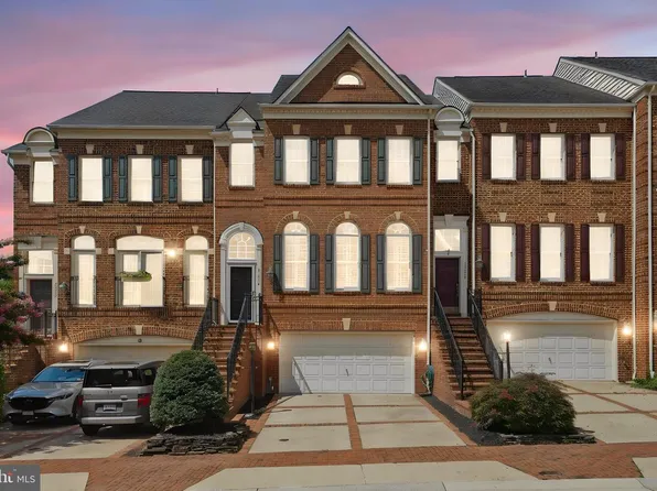 43776 Ballybunion Ter, Leesburg, VA 20176