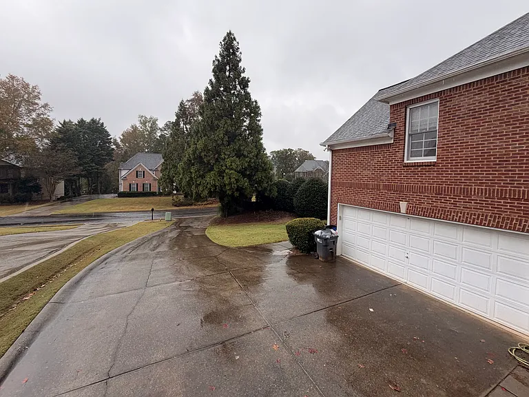 665 Sentry Ridge Xing — Photo 16