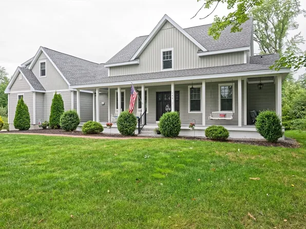 146 Seven Bridge Rd, Lancaster, MA 01523