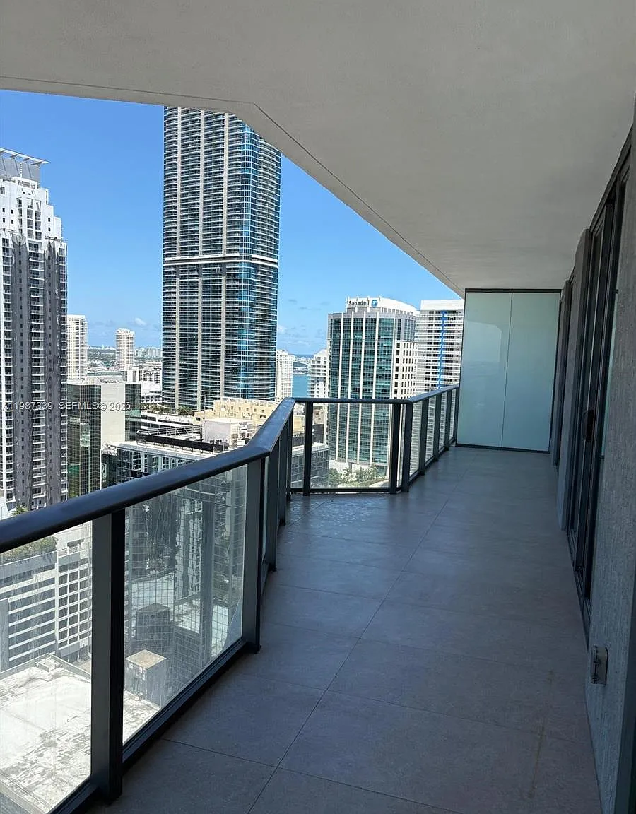 1300 S Miami Avenue Condo — Photo 3